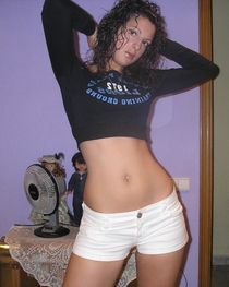 Anna Bernadina Curvy Girl